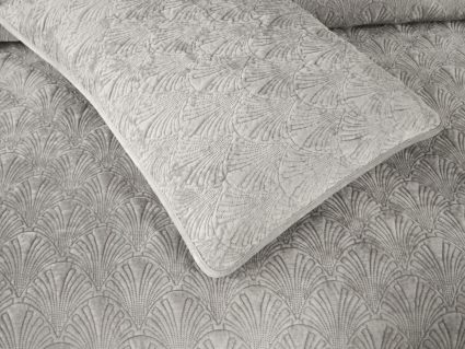 Покрывало Софи де Марко Розалин (светло-серое)